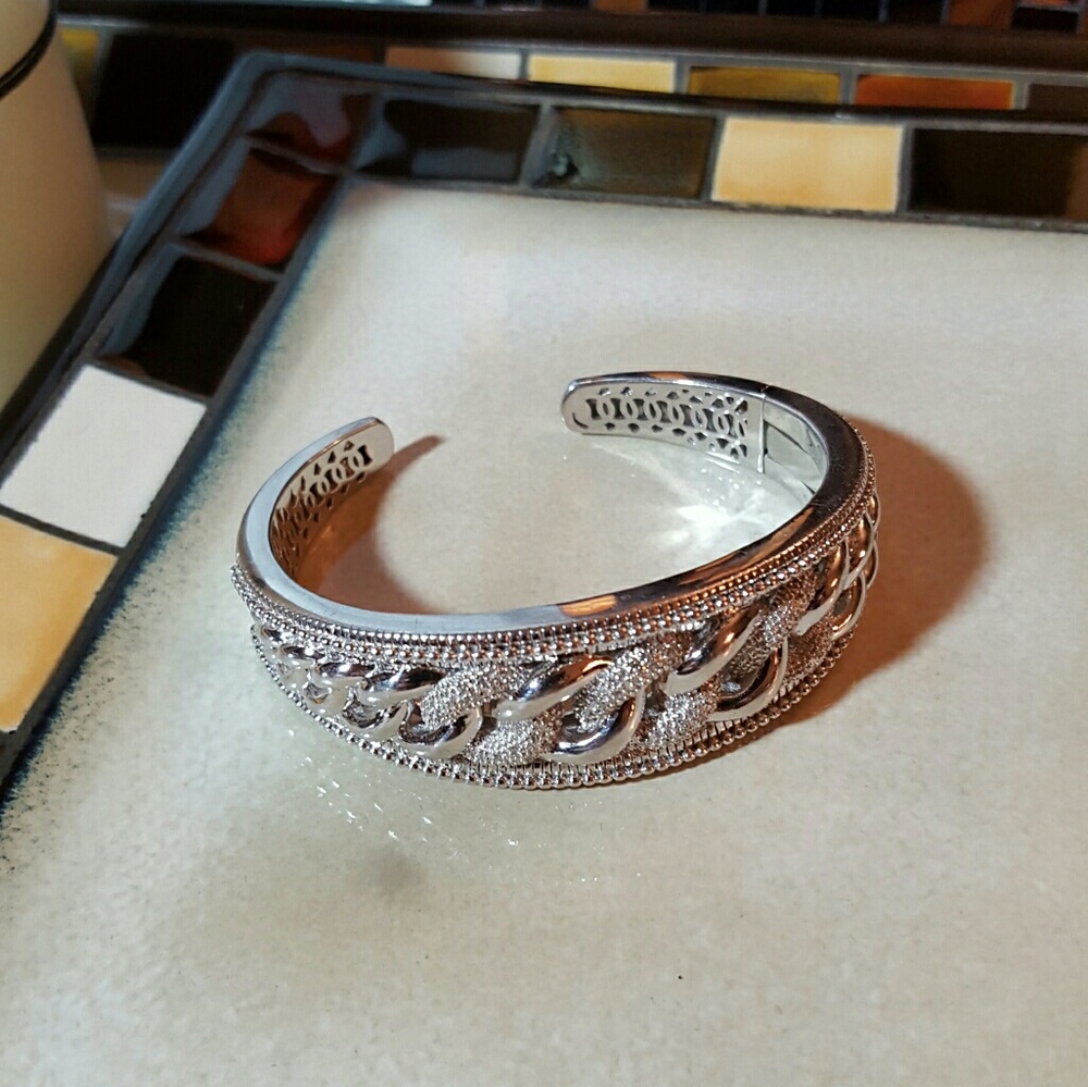 1/3 ctw Diamond Sterling Silver Cuff Bracelet