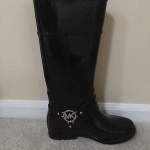 Michael Kors boots size 7