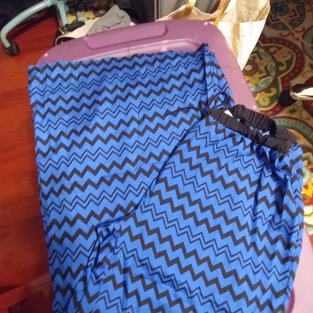 LEO chevron pants