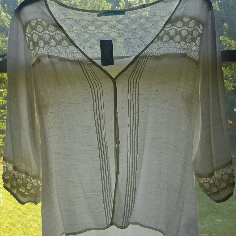 Shirts - Picture 2 of 4
