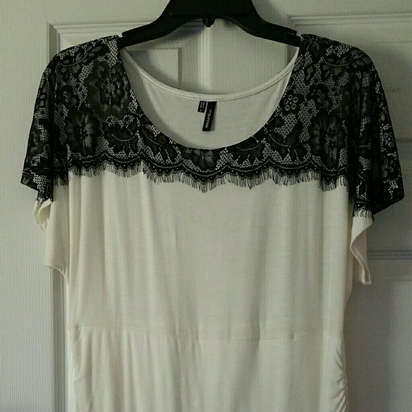 Shirts - Picture 4 of 4