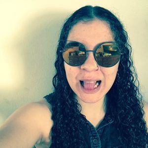 Meet your Posher, Deidra