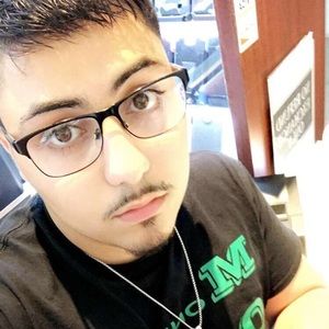 Meet your Posher, Moe