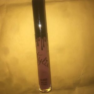 Kylie Posie K gloss