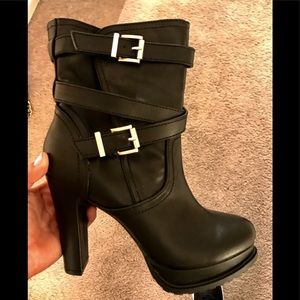 Brand new Steve Madden boots