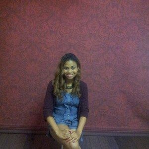 Meet your Posher, Elizabeth