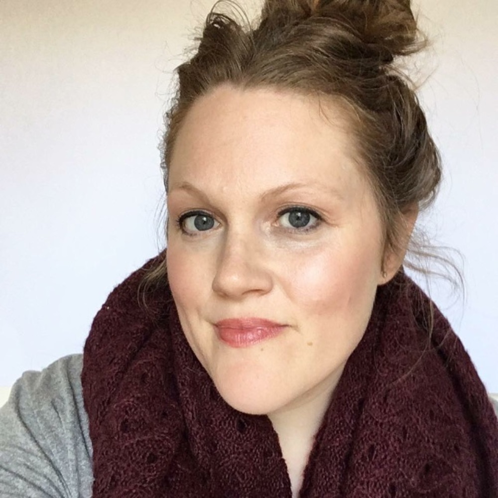 Meet your Posher, Cassandra