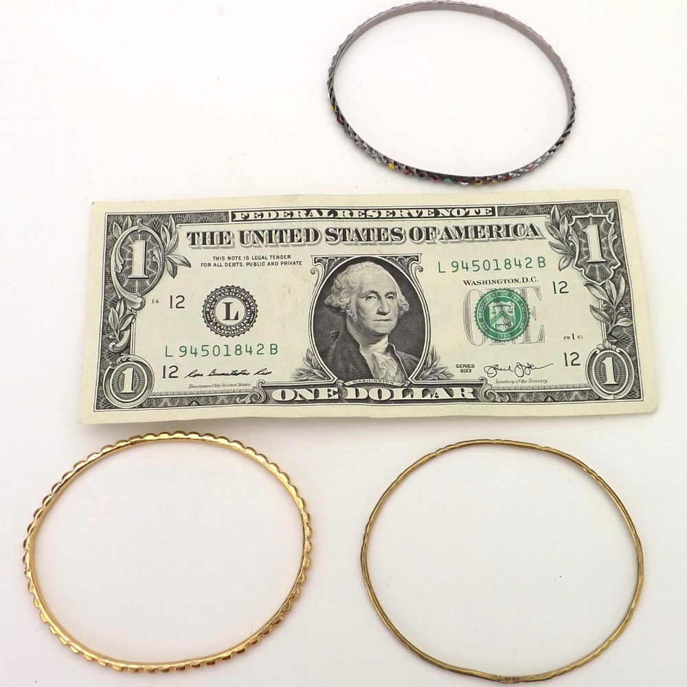 vintage lot 3 petite bangle bracelets stackable 8" - Picture 3 of 6