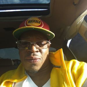 Meet your Posher, George