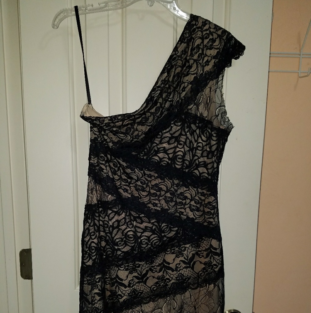 bebe black lace dress one mixed shoulder stretchy