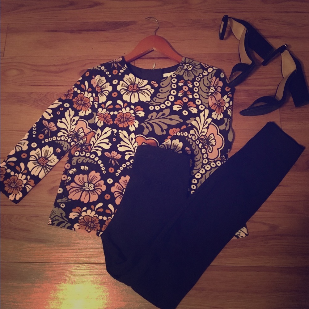 H&M swing top with back zip size 2 xs