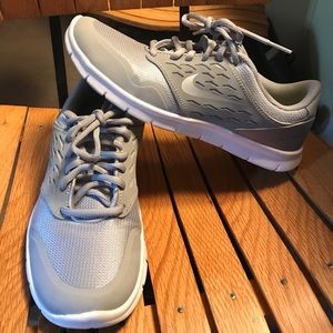 Gray Nike sneakers shoes silver light gray