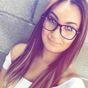 Meet your Posher, Cynaa