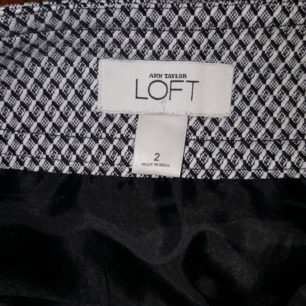 Darling LOFT skirt - Picture 6 of 7