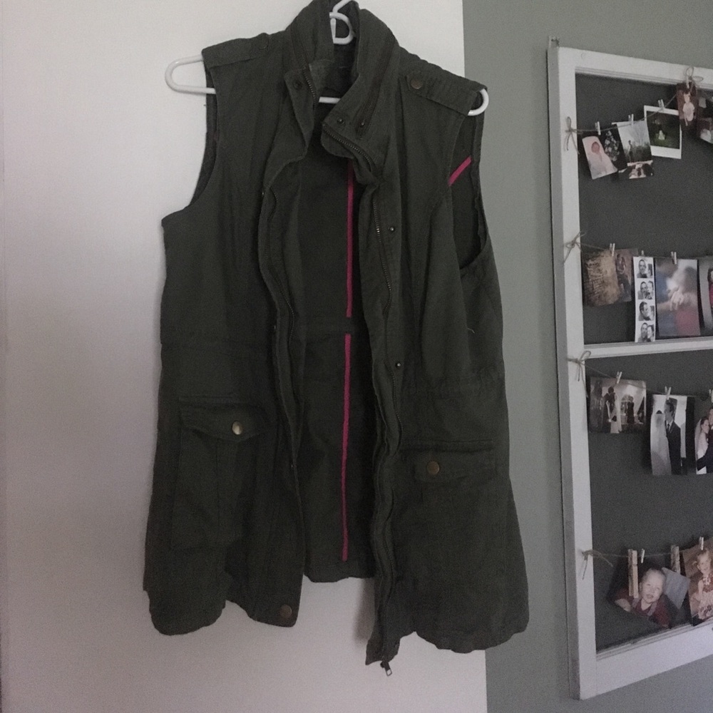 Cargo Vest