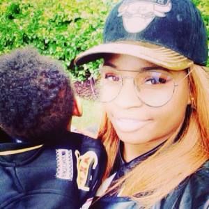 Meet your Posher, Sharron