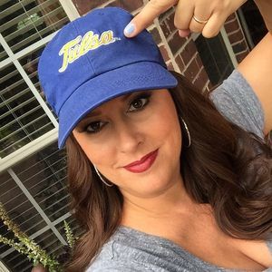 Meet your Posher, Charlene