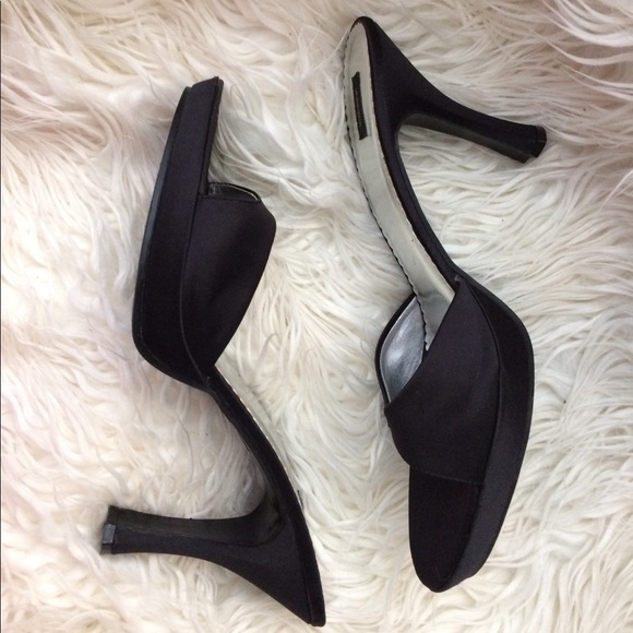 Black Heels - Picture 1 of 1