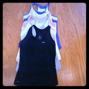 4 Dri Fit Nike Tanks