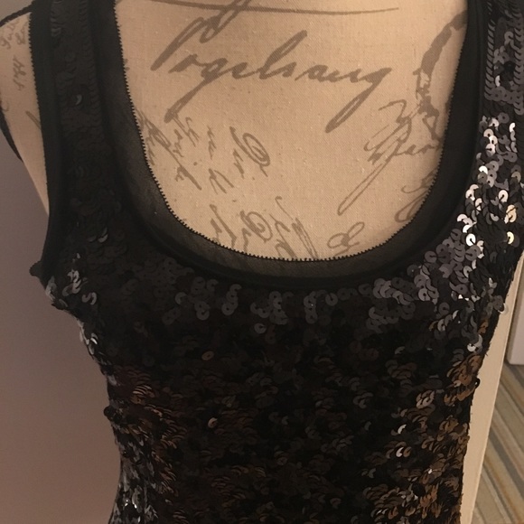 LOFT Black Sequin Tank Size S - Picture 8 of 8