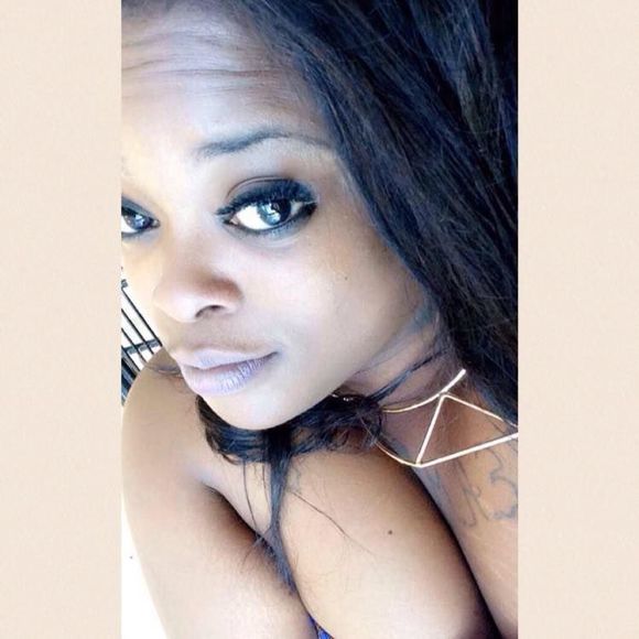 Meet your Posher, Tiff - Picture 1 of 1