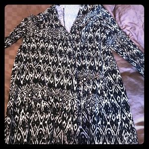 LuLaRoe Sarah. Gently worn.M.