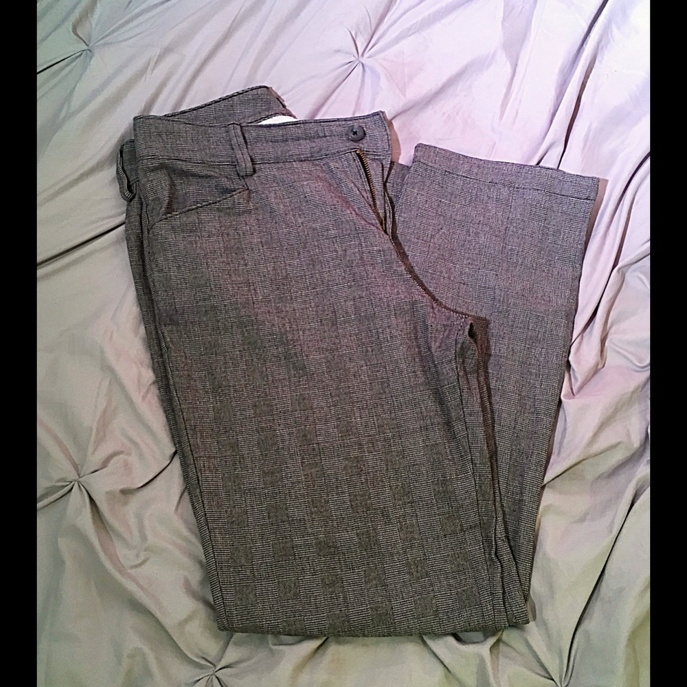 💥Lee relaxed fit pants, EUC, straight leg, size 8