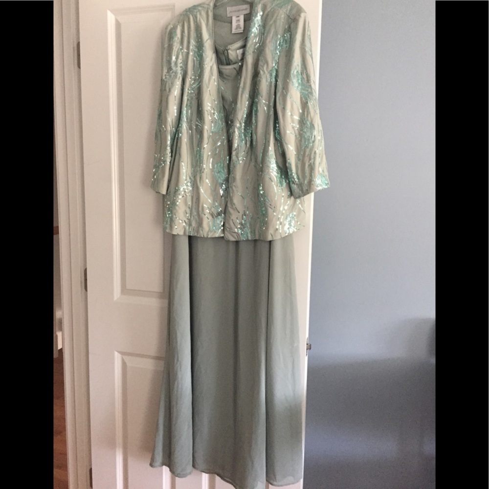 Mother of the bride dress