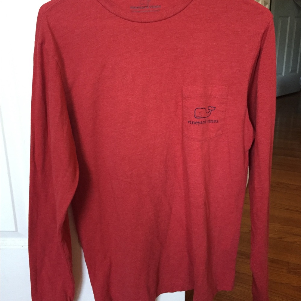 Long Sleeve Vintage Red Vineyard Vines T-Shirt S