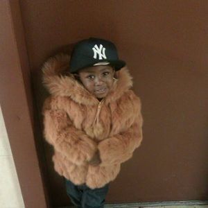 Meet your Posher, Demond