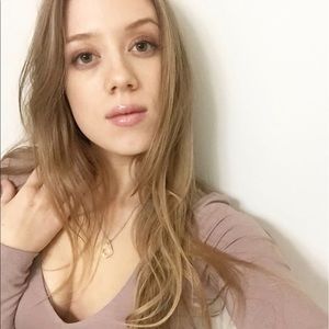 Meet your Posher, Alana