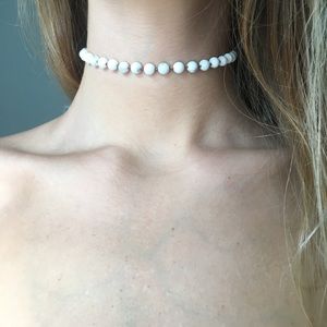 marble white bead choker