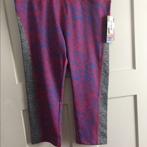 Lularoe NWT Jade Large Athletic Capri