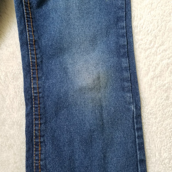 *SOLD*Lucky Brand Boy's Outfit - Picture 3 of 7