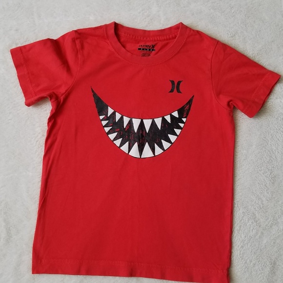 🌟SOLD🌟Hurley Boy's Bundle - Picture 4 of 8