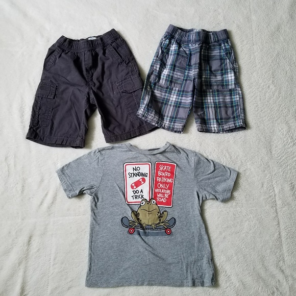 *SOLD*HUGE LOT of Children's Place Boy's Clothes - Picture 4 of 7