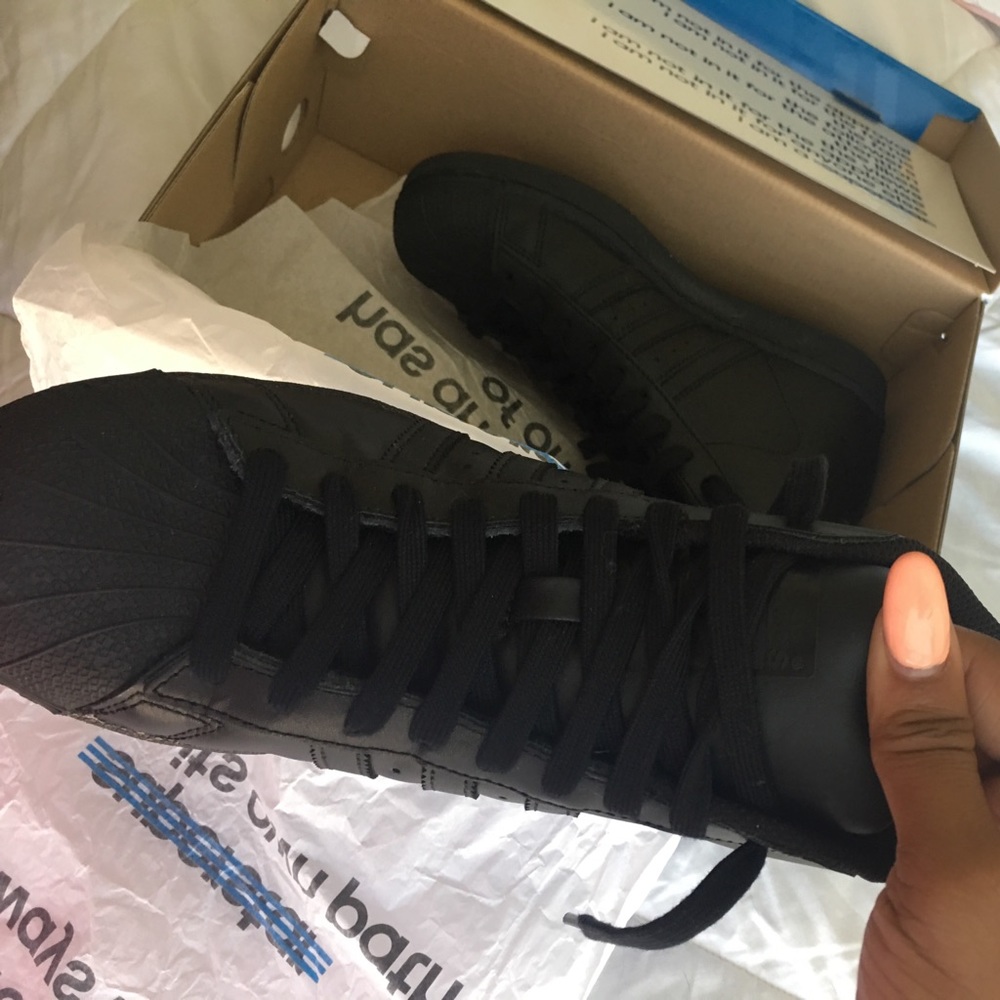 🖤ADIDAS PRO MODEL🖤 LIKE NEW!