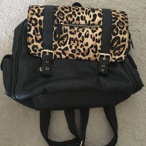 *Like New* leopard print faux leather backpack