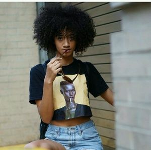 Meet your Posher, Nickie