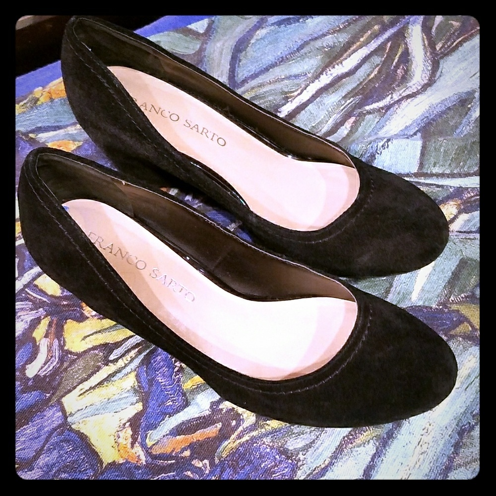 Black suede Franco Sarto wedges size 7.5