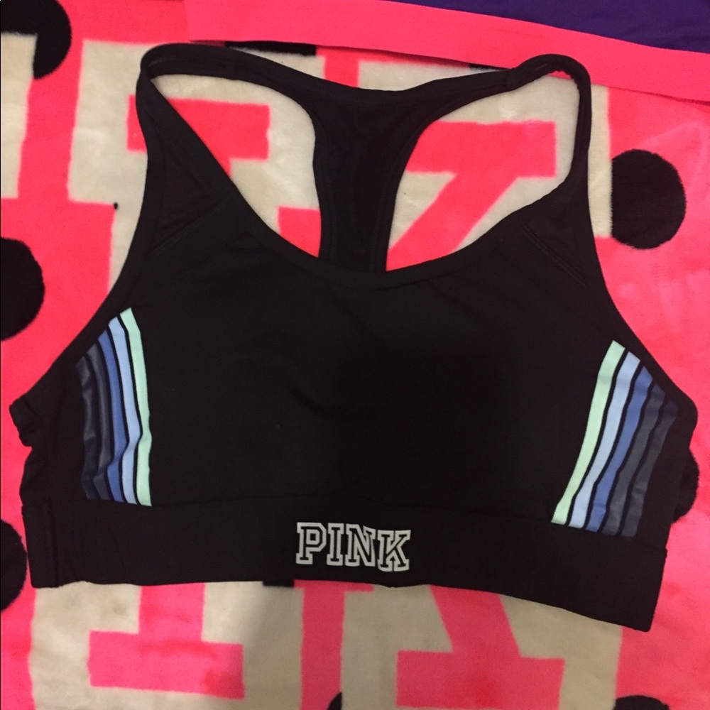 Victoria secret sports bra with phone pocket large