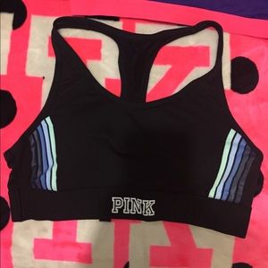 Victoria secret sports bra with phone pocket large