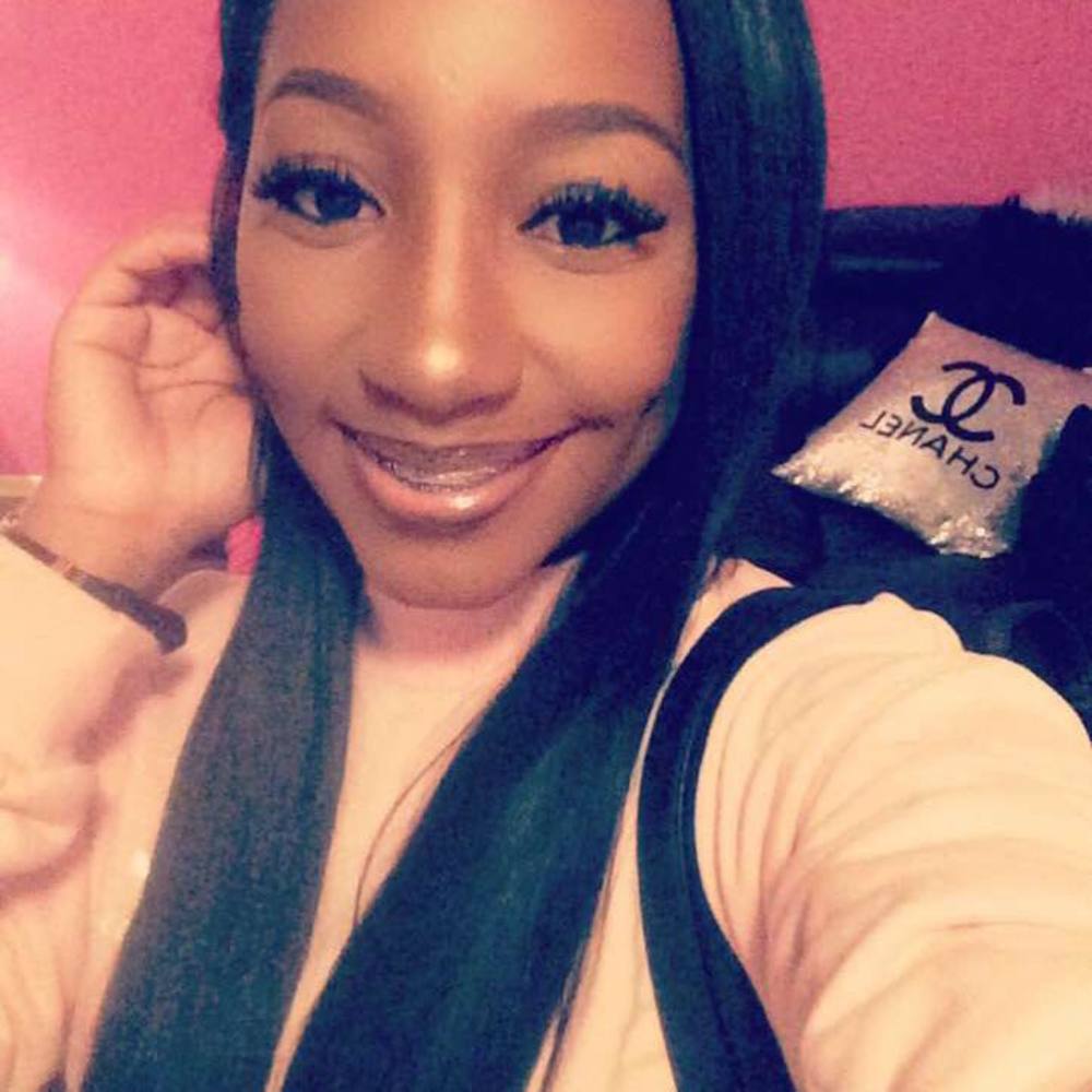 Meet your Posher, Tausiauna