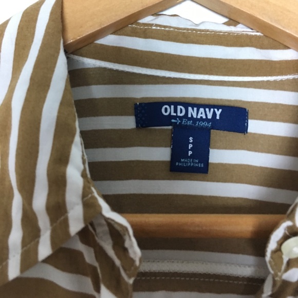 Striped Camper - Picture 3 of 5