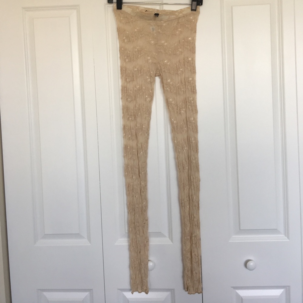 Never worn CREAM LACE LEGGINGS!