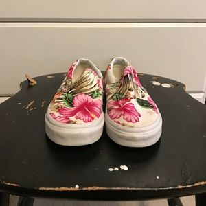 Flower slip on vans