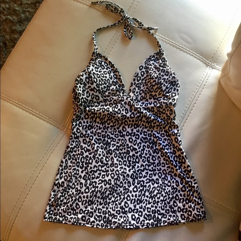 Michael Kors black & white leopard tankini top
