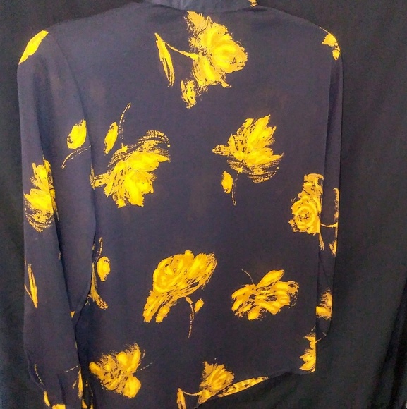 Floral black and mustard blouse - Picture 2 of 2