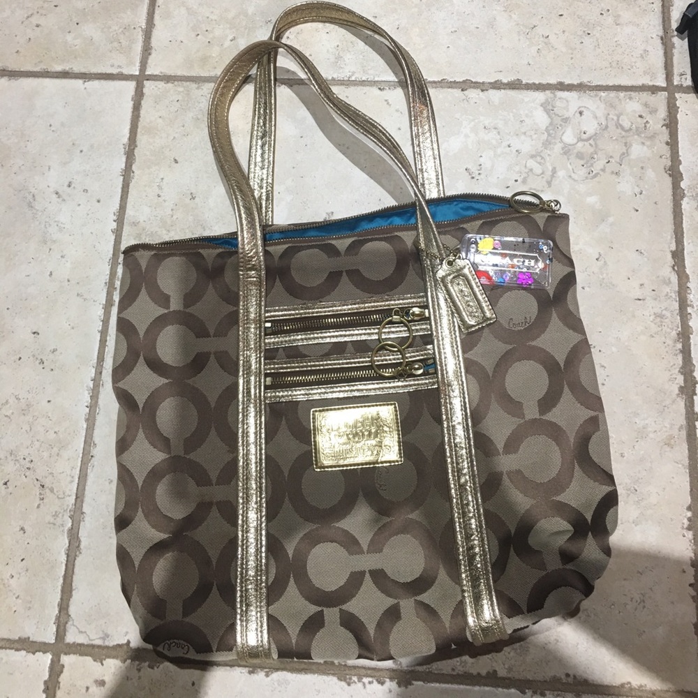 COACH PURSE  Poppy edition