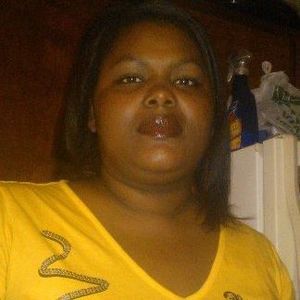 Meet your Posher, Taunja